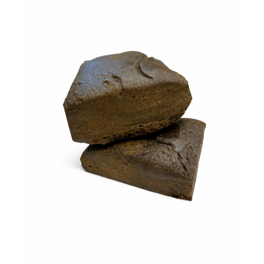 Résine Classique CBD+ 60% "Filtrée Cookie" en morceaux bruts, idéale pour découvrir la collection Résine CBD et Nos Résines Classiques.